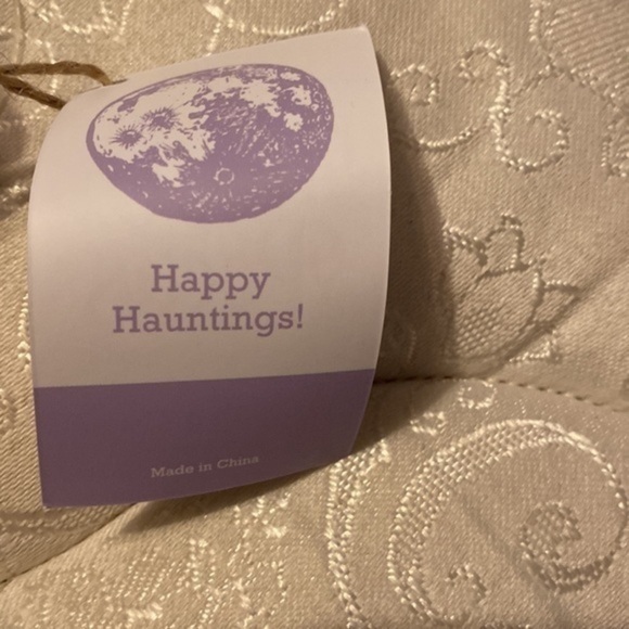 Halloween stacking cups with countertop rack - Picture 2 of 4